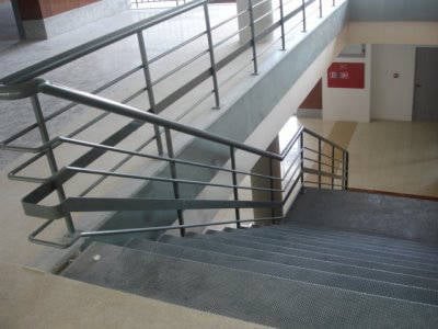 grades, portoes, corrimao e estrutura metalica, serralheria em sorocaba e região